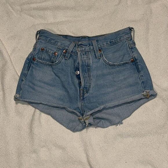 Levi’s Blue High Waist Cut-Off Denim Shorts | Sz 25 - Picture 2 of 6